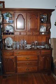 Drew furniture china hutch  - crystal glasses and assorted decorator pieces