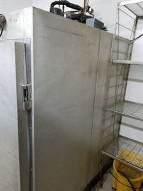 4'W x 5"D x 75"H Orange Peel walk-in freezer with floor $400