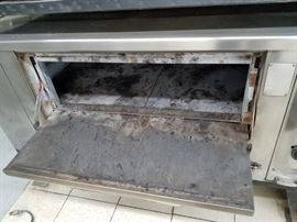 Blodgett model #1000 stainless steel double deck gas stone pizza oven (both decks work but 1 has some minor issues) $3495 for the set