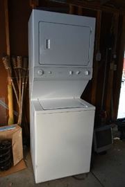 STACKABLE WASHER/DRYER