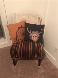 Soft Fabric Chair 