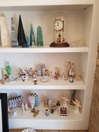 Nice collection of porcelain figurines ... more details forthcoming on them