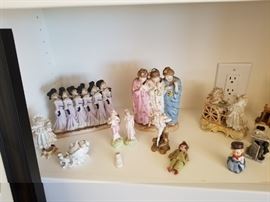 Nice collection of porcelain figurines ... more details forthcoming on them