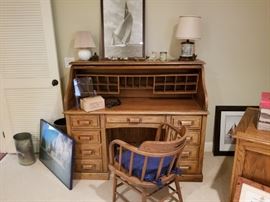 Solid oak desk