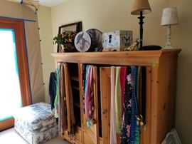 Scarfs & accessories