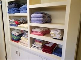 Linens ... bath & bedding