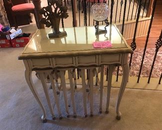 Very interesting White Furn Co 1960's table with 4 small drop leaf tables underneath!