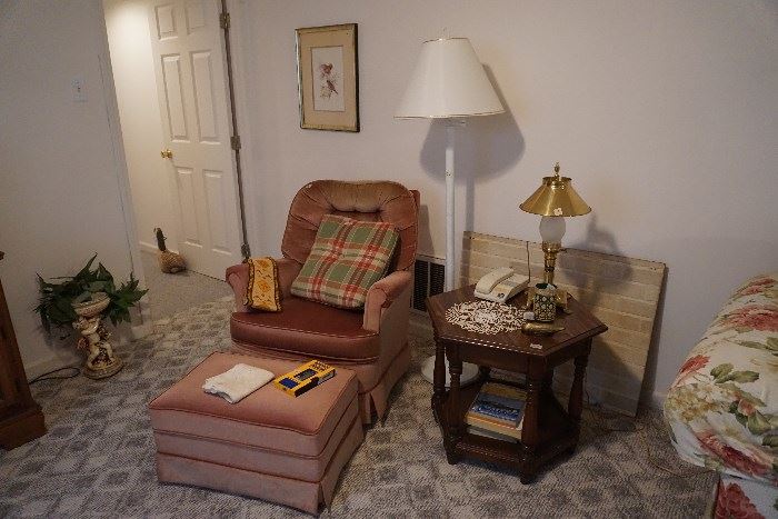 Chair /ottoman, lamp, side table