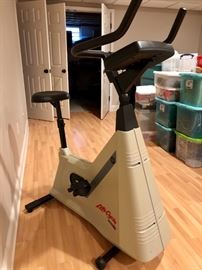 LifeFitness LifeCycle 5500HR