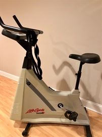 LifeCycle 5500HR Upright Exercise Bike