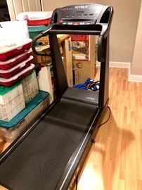 True 540 Treadmill
