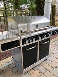Large Outdoor Grill & Cooking Station
