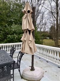 Cantilever Patio Umbrella