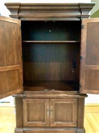 Can be used for entertainment or clothing!  Your Choice!