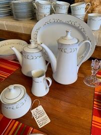 Green floral trim china