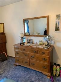 Dresser and small rectangular mirror