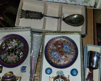 Lots of small collectibles