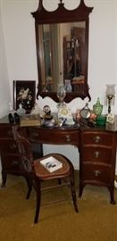 Duncan vanity with separate mirror