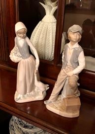 Não figurines & collectibles