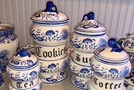 Vintage canister set 
