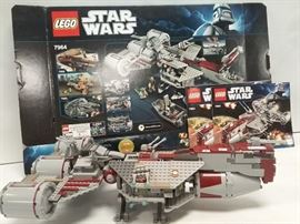 LEGO Item 7964 w/ Instructions and Box                       https://ctbids.com/#!/description/share/96703