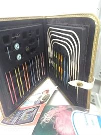 Basket Sewing Lot https://ctbids.com/#!/description/share/96670