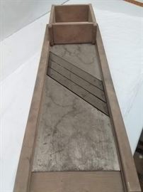 Primitive Cabbage Shredder https://ctbids.com/#!/description/share/96694