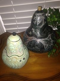 Charming hand-painted lidded bowls