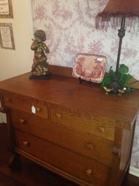 Antique 4-drawer chest