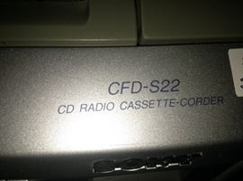 CFD-S22 CD radio cassette-corder