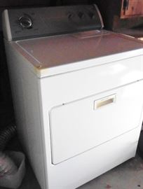 Whirlpool electric dryer in good working condition 2006