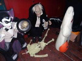 Halloween Decorations assorted