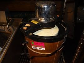 Signature IceCream Maker 120V