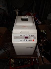 Hitachi HBB101 Bread Maker