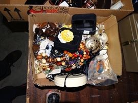 Lot of Assorted Jewelry