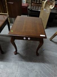 wooden side table with drawer  approx L21xW26xH2 ...