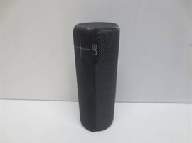UE boom speaker