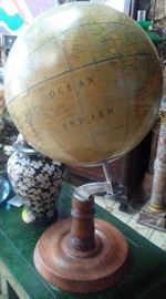 VINTAGE FRENCH TERRESTRIAL GLOBE