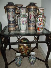 20th century Chinese Vases