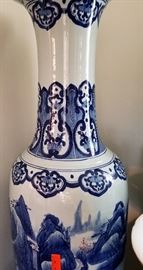 Huge 20th century Chinese Palace Vases