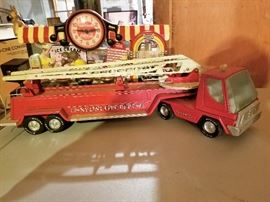 Homeowner decided to keep this Treasures.  Sorry for inconvenience.  