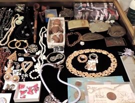 VINTAGE AND COSTUME JEWELRY, BELT BUCKLES FOR RODEO HOUSTON