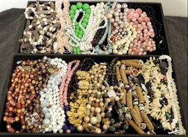 VINTAGE NECKLACES