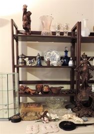 POTTERY, GLASSWARE & COLLECTIBLES