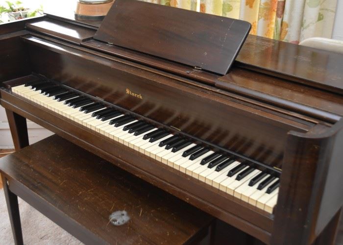 Starck Piano