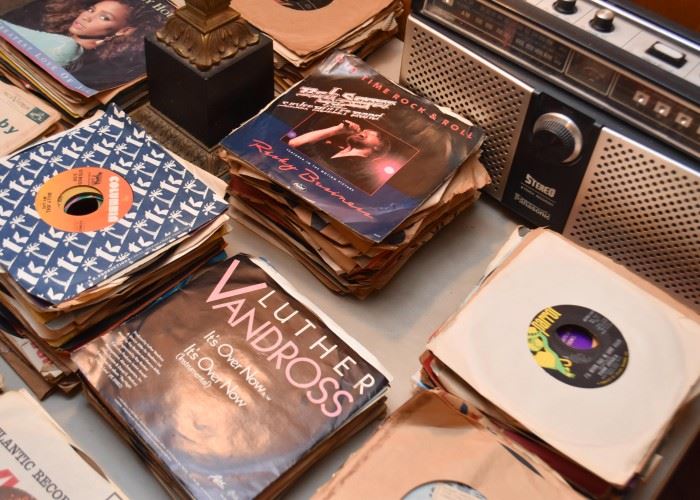 Vintage Records / 45's