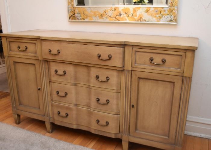 Vintage Sideboard / Buffet
