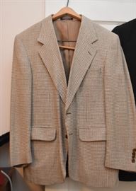 Men's Suits & Jackets