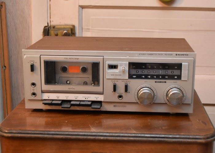 Sanyo Radio / Cassette Player