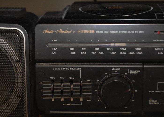 Fisher Stereo High Fidelity System with Speakers
